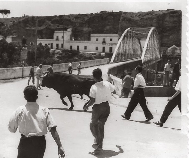 ¿Habrá toro en el Barrio Bajo?